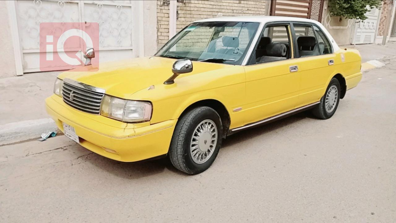 تويوتا كراون